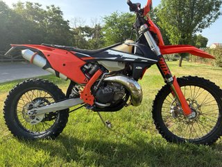 KTM EXC250 2017.     KTM Enduro/Motocross