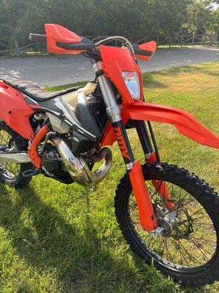 KTM EXC250 2017.     KTM Enduro/Motocross