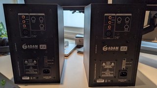 Altavoces ADAM a5x negros