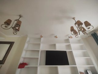 Lámparas de techo y apliques.