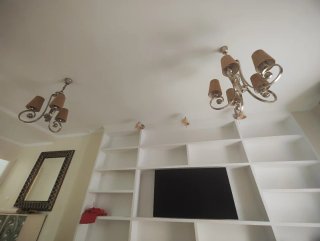 Lámparas de techo y apliques.