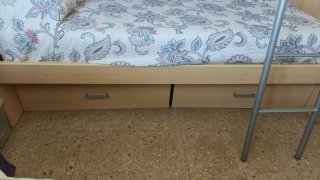 Litera madera con colchones