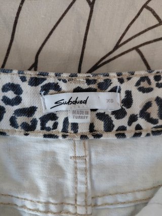 Minifalda vaquera Animal Print Subdued