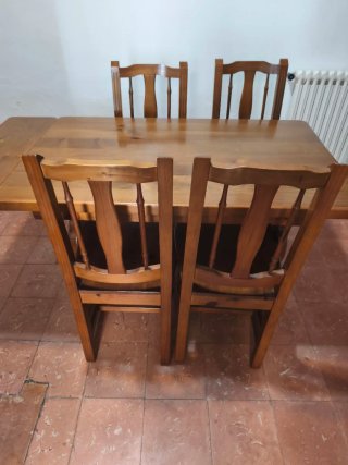 Mueble de comedor de madera la tele no va incluida