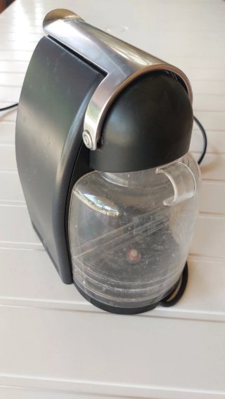 Cafetera Nespresso Krups Negra