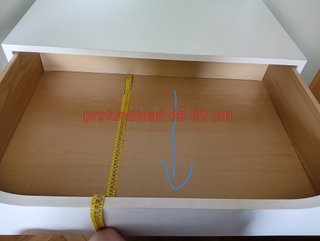 Cajonera blanca de madera