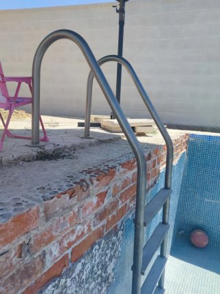 Escalera para piscina