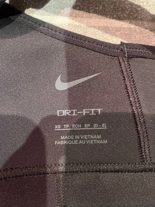 Top deportivo Nike Negro Talla XS