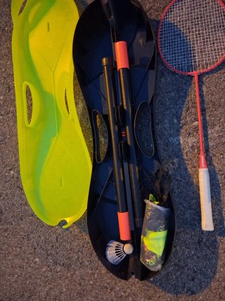 Set de bádminton con raquetas y volante