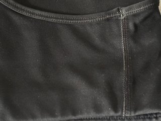 Top deportivo Nike negro