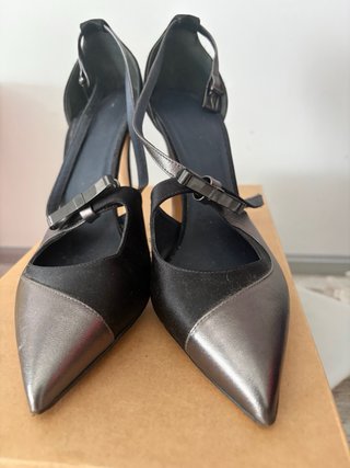 Zapatos Armani Tacón Un Solo Uso Talla 37