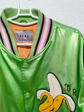 Chaqueta GRMY Verde con Dibujo de Plátano