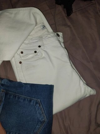 Pantalones campana azul y blanco