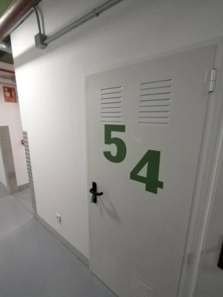 Trastero en alquiler en calle Cavanilles 27 Madrid