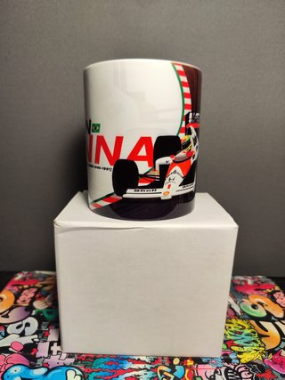 Caneca Ayrton Senna F1