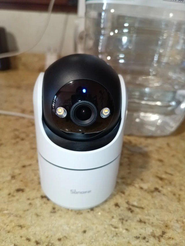 Cámara SONOFF Indoor CAM PT2 WiFi 1080P