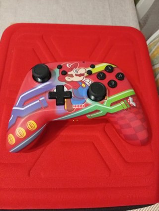 Mando Inalámbrico HORI Nintendo Switch Mario