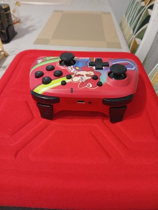 Mando Inalámbrico HORI Nintendo Switch Mario