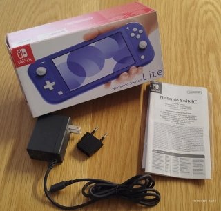 Nintendo Switch Lite COLOURS EDITION