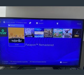PS4 (PlayStation 4) Nera con Accessori