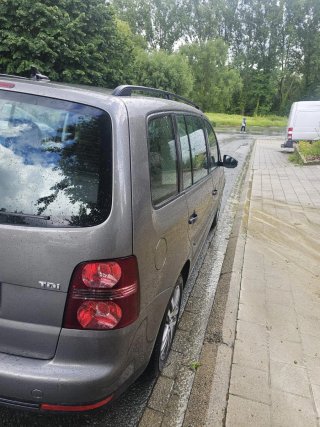 Volkswagen Touran 2010