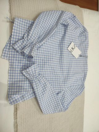 Camisa cuadros azul y blanco Zara