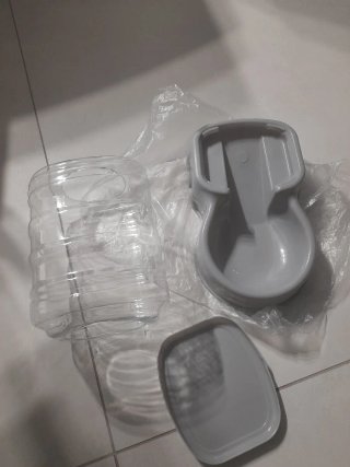 Distributore automatico crocchette