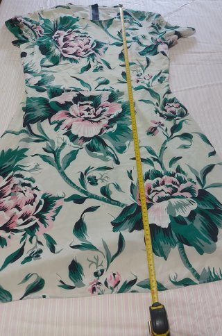 Abito Burberry floreale in seta