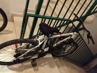 Bicicleta BH Blanca