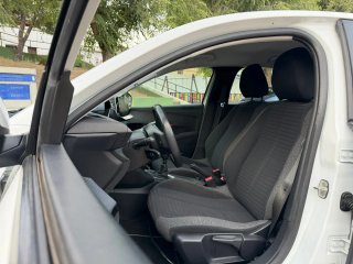 Peugeot 208 2022
