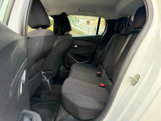 Peugeot 208 2022