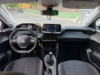 Peugeot 208 2022