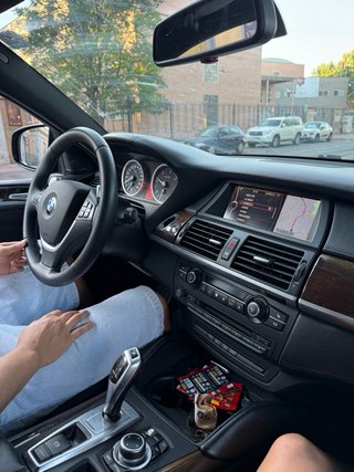 BMW X6 2011