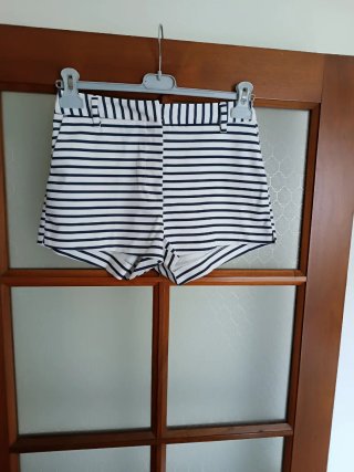 Pantaloncino H&M righe blu e bianche