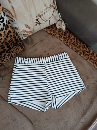 Pantaloncino H&M righe blu e bianche