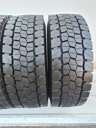 4, 315/70R22.5 154/150L-152/148M