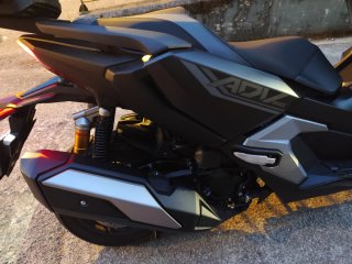 Honda ADV 350 Negra transferencia incluido