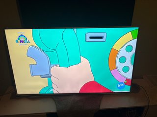 Se enchufa al poco tienpo se apaga sin smart