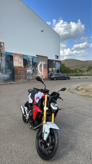 BMW F900R A2 2020 Naked Roja/Blanca