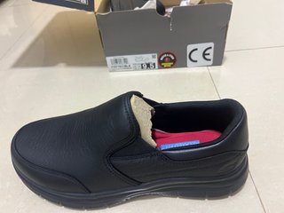 Zapatos negros para hombre