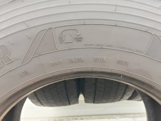 4, 315/70R22.5 154/150L-152/148M