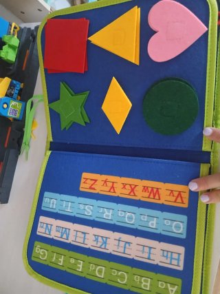 Libro de actividades sensoriales para niños