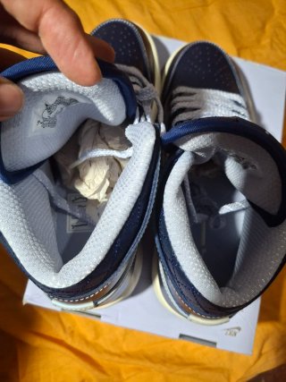 Air Jordan 1 Mid Metallic Blue Talla 39 para Mujer