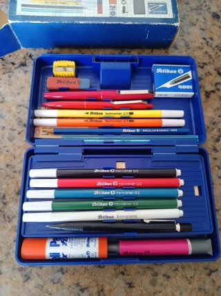 Estuche técnico escolar vintage Pelikan