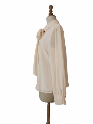 Bimani / Blusa de crepe lazada desmontable M