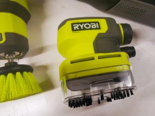 Conjunto de herramientas Riobi para detailing.