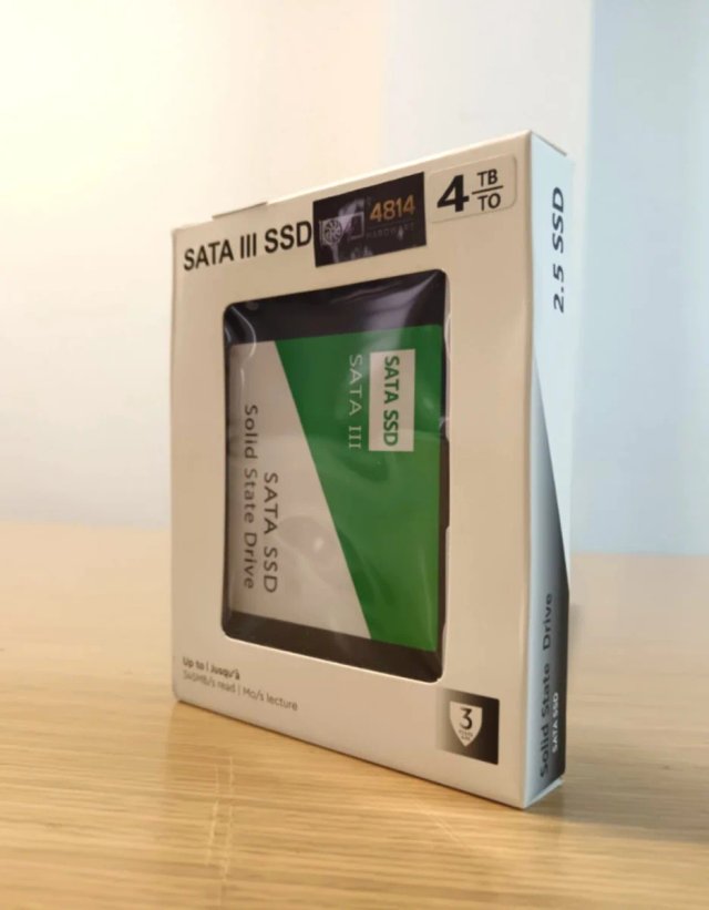 SSD 4TB SATA 4814 ESSENTIALS