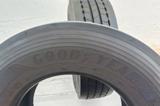 2, 315/70R22.5  156/150L