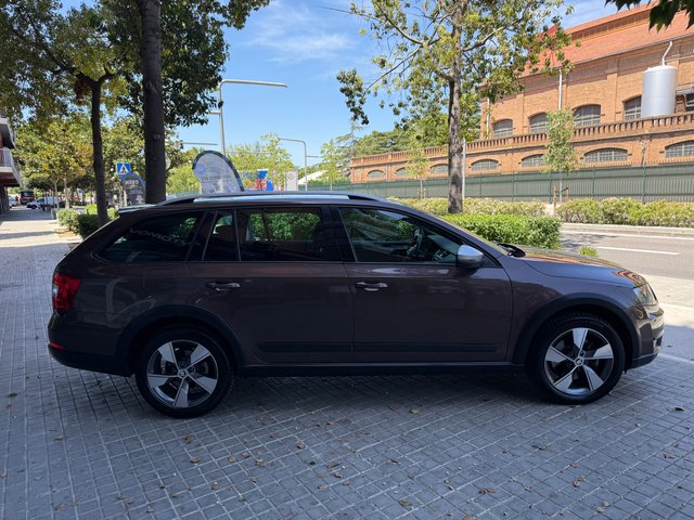 Skoda Octavia Scout 2016