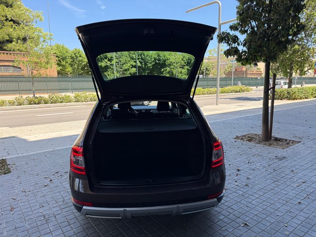 Skoda Octavia Scout 2016